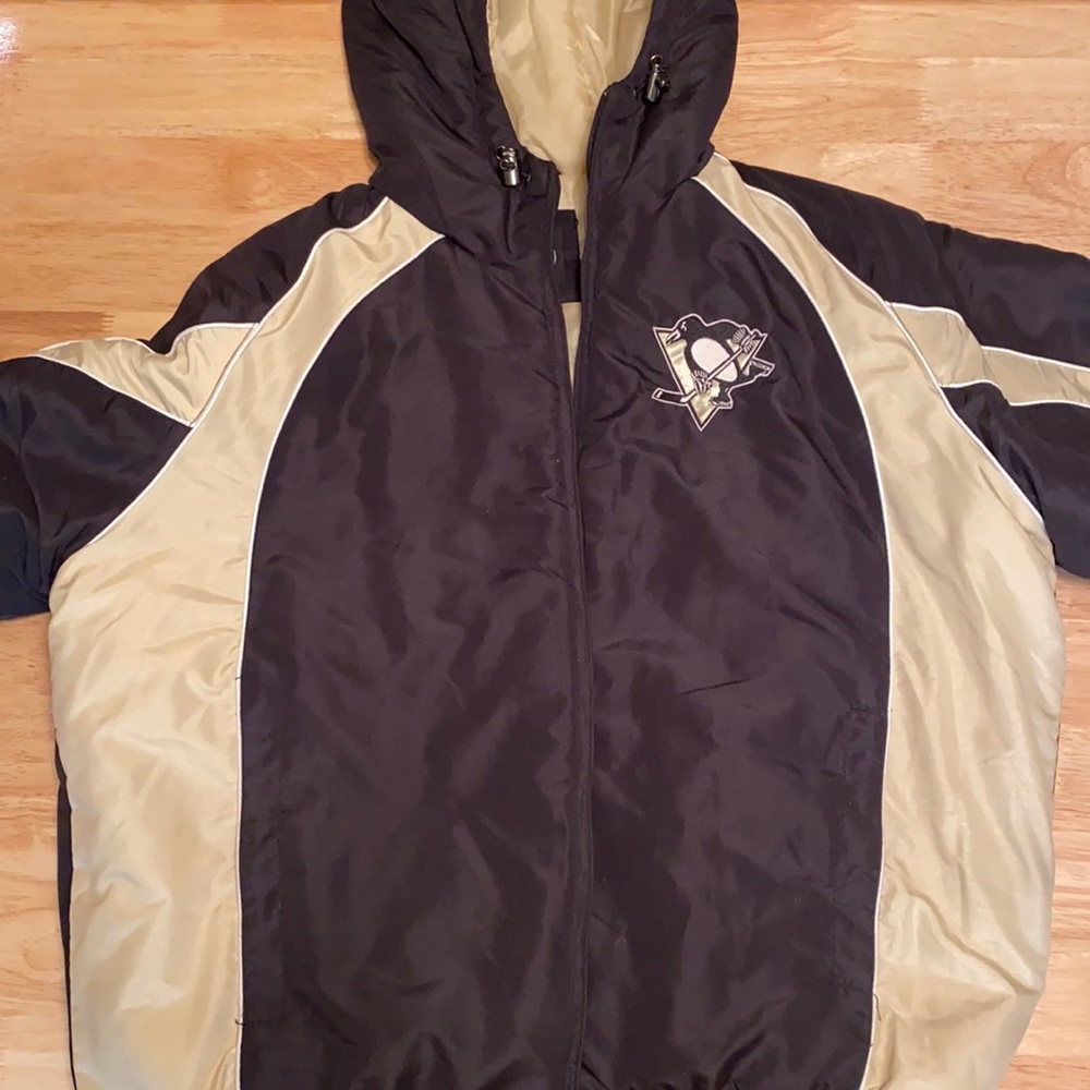 NHL Pittsburgh Penguins men’s XL jacket